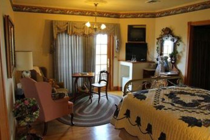 The Hurst House Bed and Breakfast