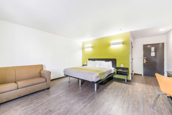 Room 36 of 45