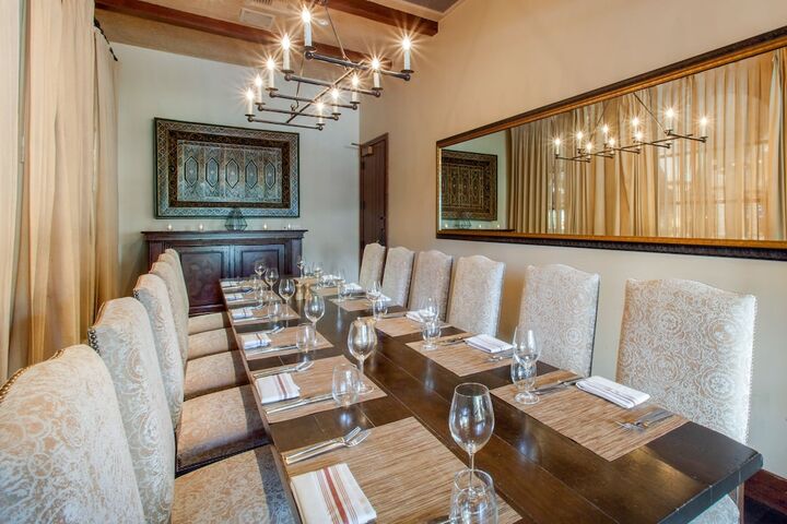 Dining 74 of 129