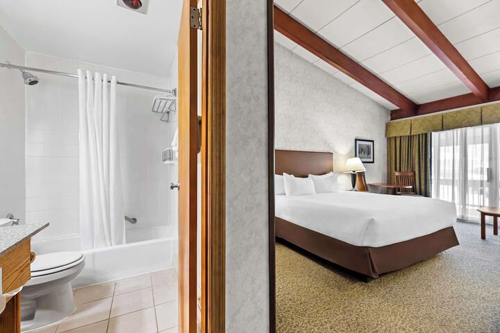 Best Western Adirondack Inn