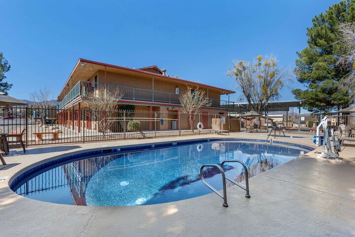 Pool 5 of 49