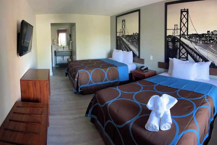 Room 25 of 36