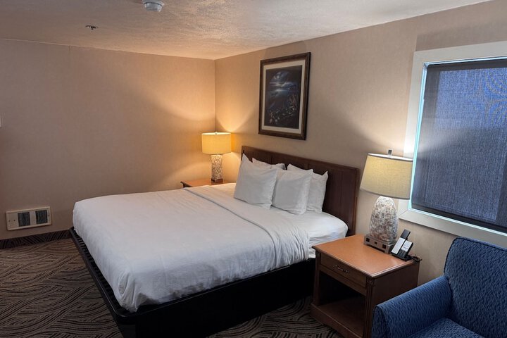 Promenade Inn & Suites Oceanfront
