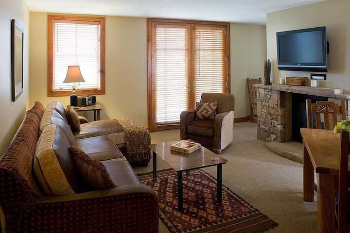 Inn at Lost Creek