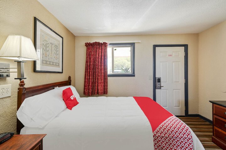 Room 36 of 44