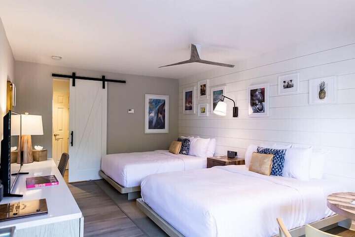 Room 20 of 28