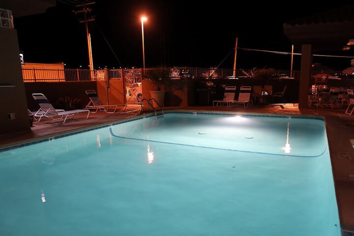 Pool 6 of 39