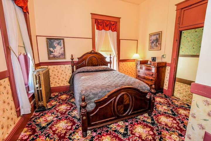 Room 16 of 55