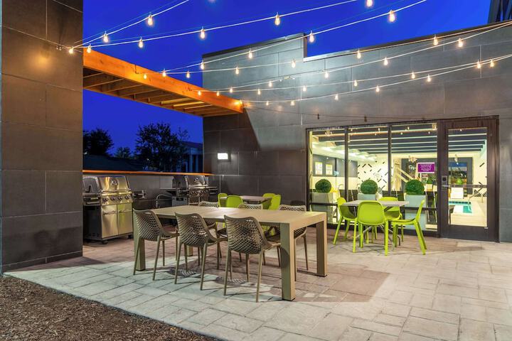 Terrace/Patio 42 of 44