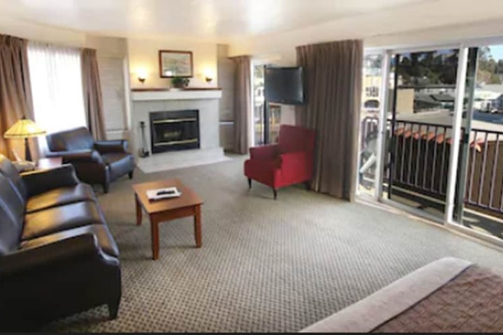 Room 47 of 117