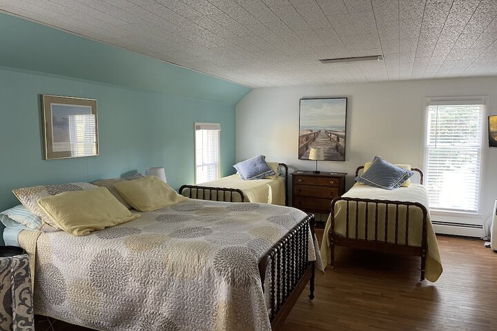 Room 9 of 41