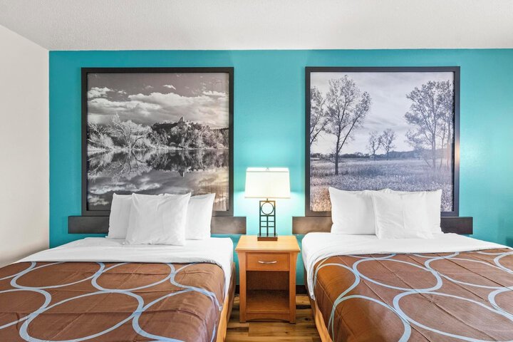 Super 8 by Wyndham Ogallala