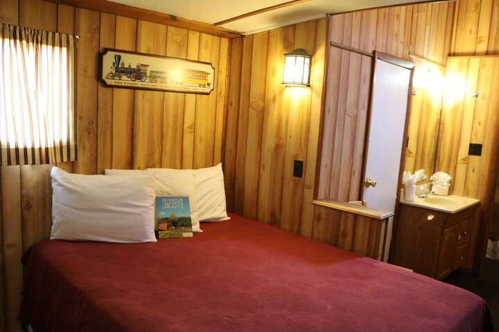 Room 19 of 74