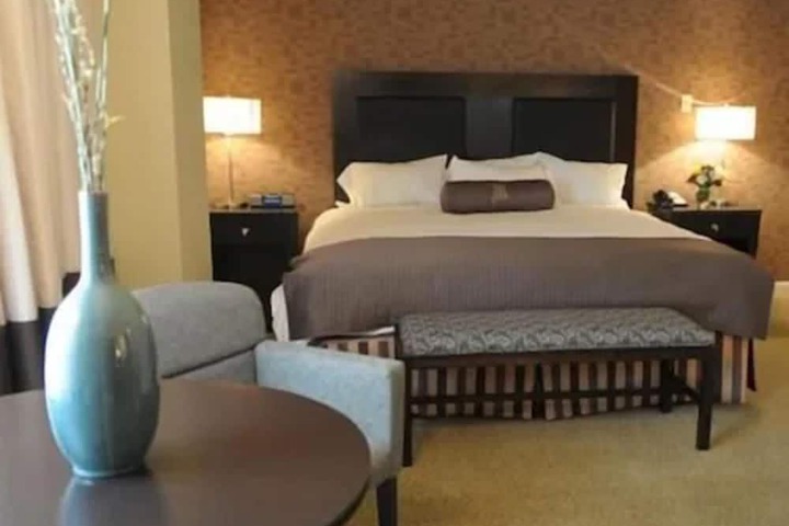 Room 20 of 37