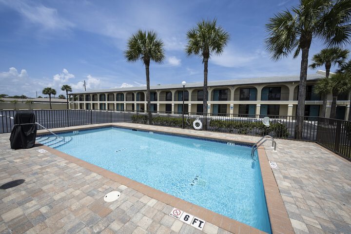 Ocean Breeze Inn