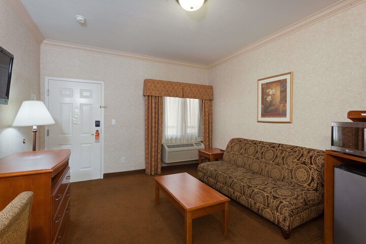 Room 16 of 20