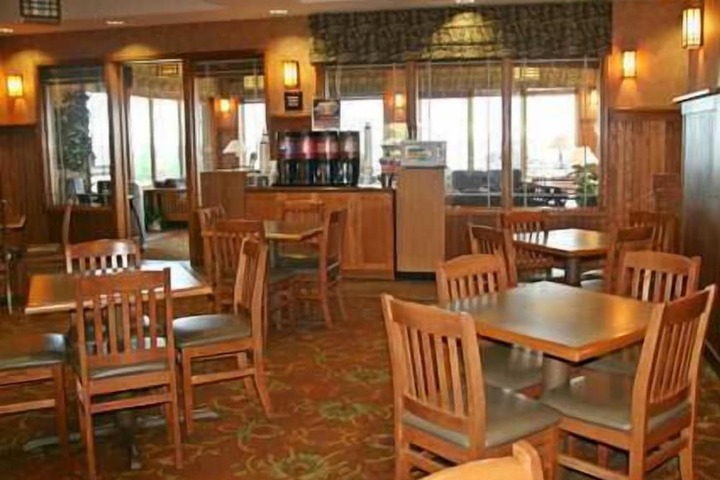 Hampton Inn Duluth Canal Park