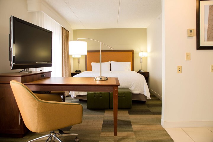 Room 19 of 40