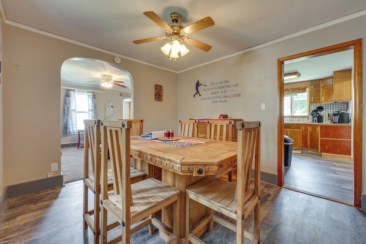 Cozy Iowa Getaway w / Patio & Fenced-in Yard!