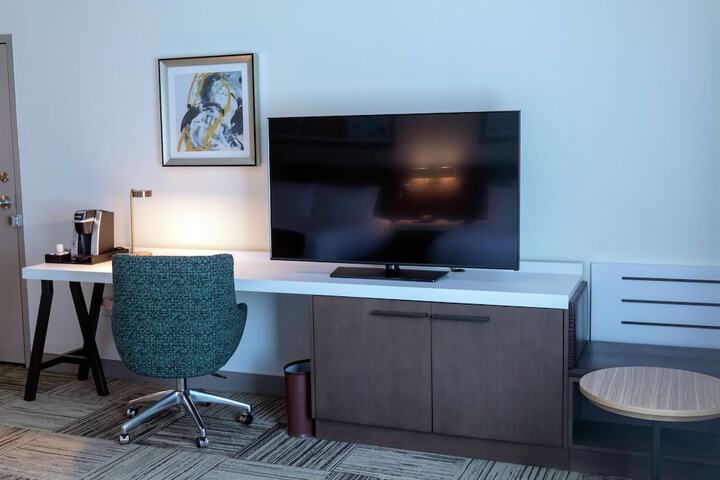 Room 18 of 45