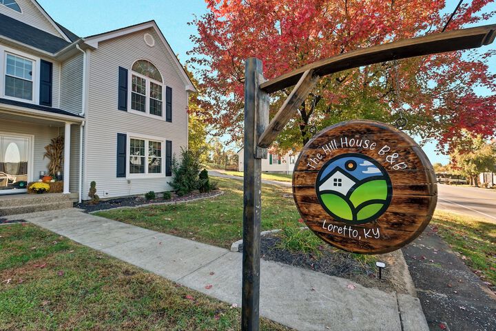 Hill House B & B