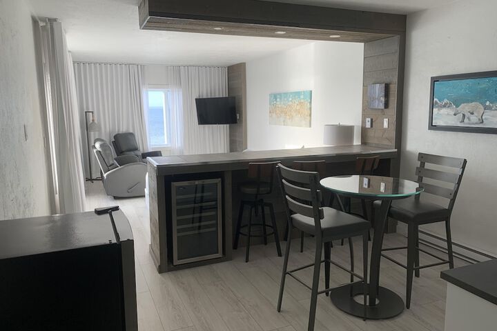 Room 13 of 31