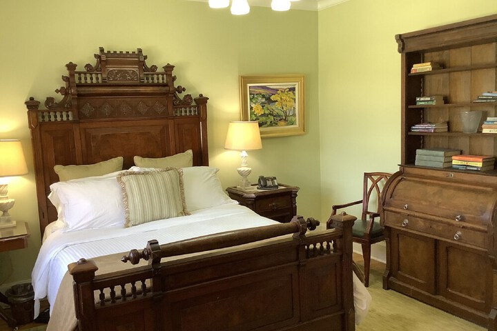 Manoir Chamberland (Adults Only No Pets)