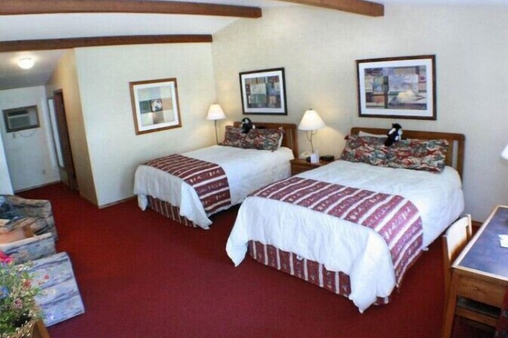Room 21 of 40