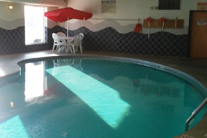 Pool 6 of 52