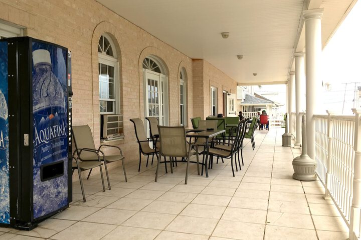 Belmar Inn