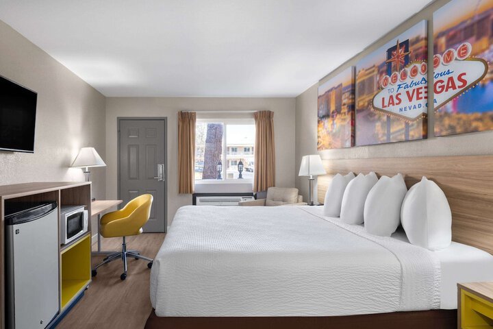 Days Inn by Wyndham Las Vegas Airport Near the Strip
