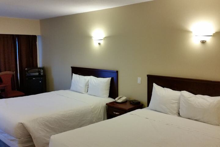 Comox Valley Inn & Suites