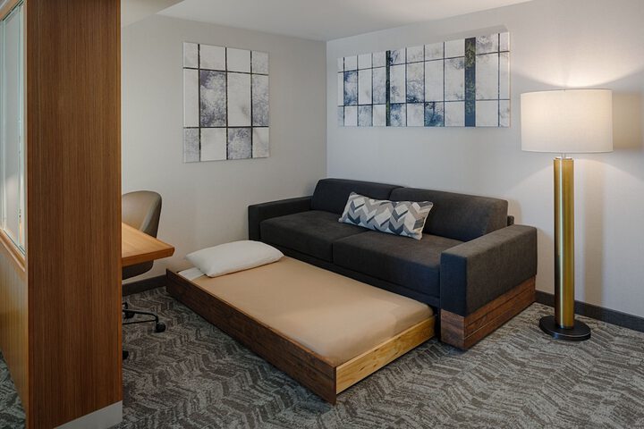 Room 22 of 44