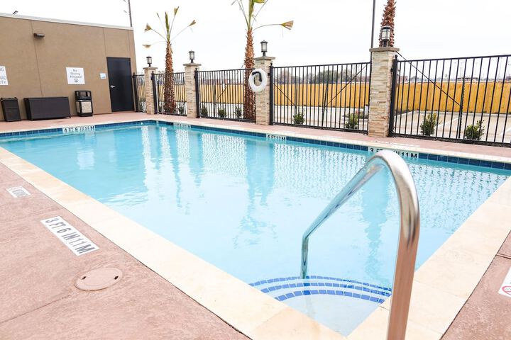 Pool 8 of 72