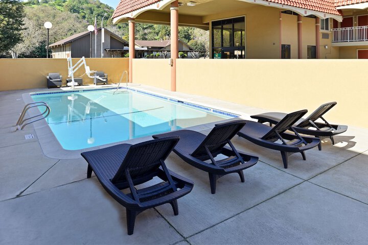 Pool 3 of 32