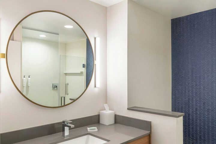 Fairfield Inn & Suites by Marriott Detroit Taylor