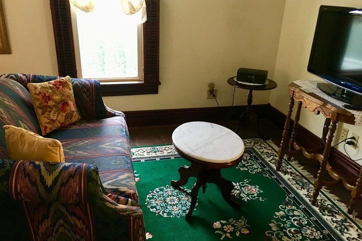 Trimmer House Bed and Breakfast