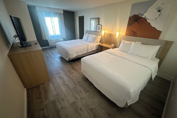 Room 16 of 41