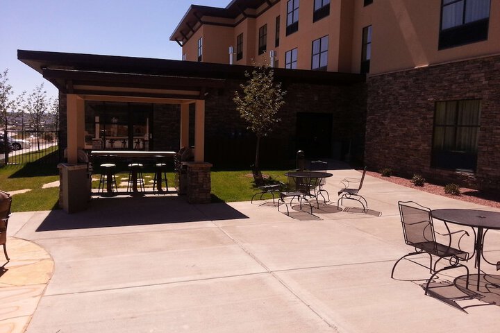 Terrace/Patio 114 of 118