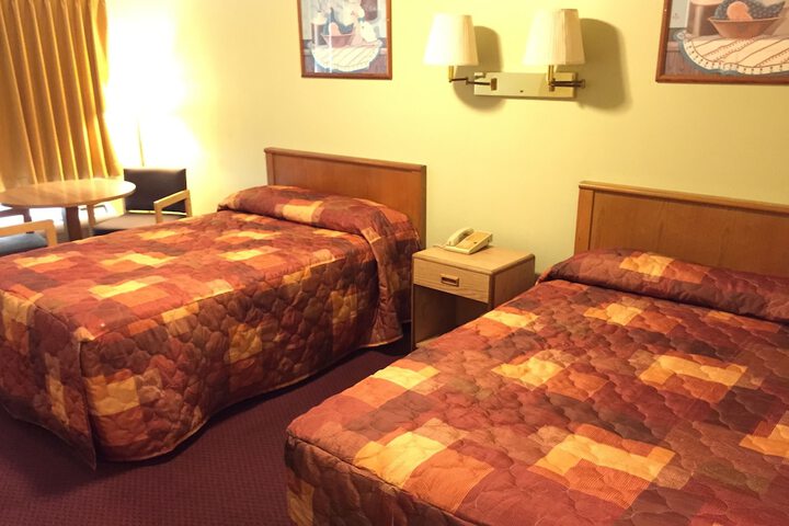 Room 24 of 31