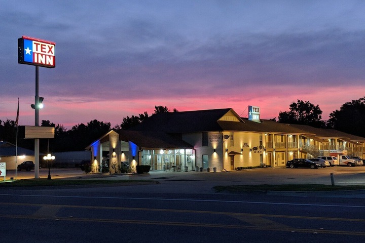 Motel 6 New Boston TX