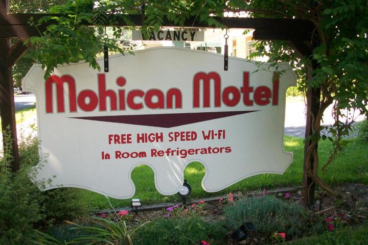 Mohican Motel