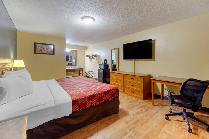 Room 42 of 71