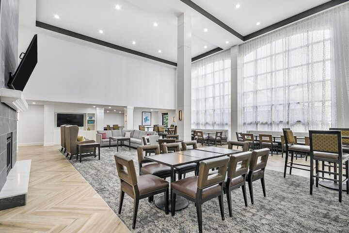 Staybridge Suites Toledo - Maumee by IHG