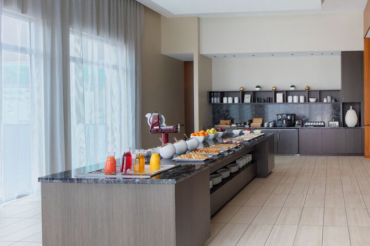 Breakfast/Coffee Service 44 of 58