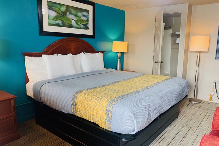 CAMPBELL APOS S MOTEL