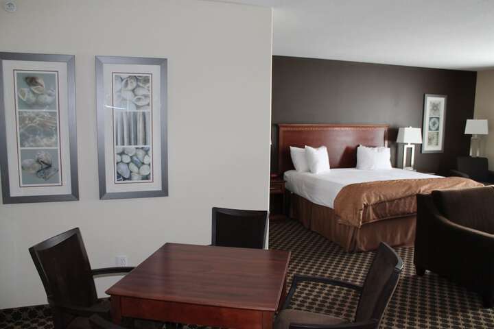 Best Western Strathmore Inn