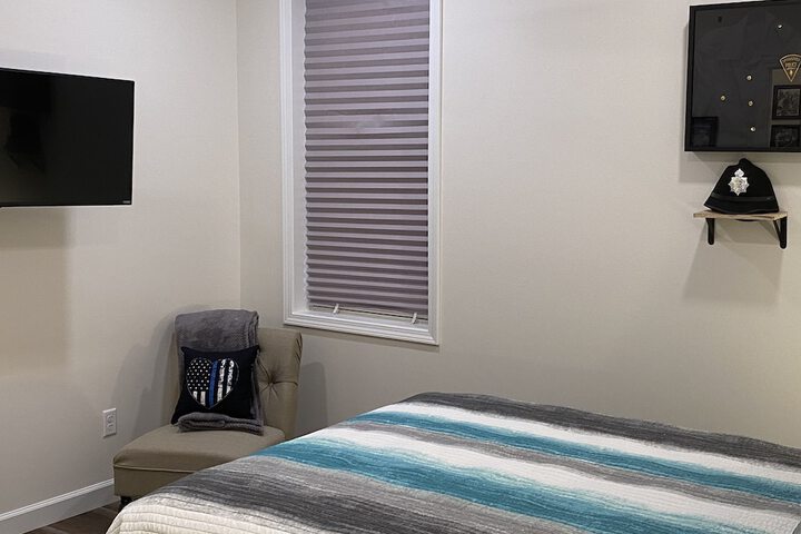 Room 68 of 238