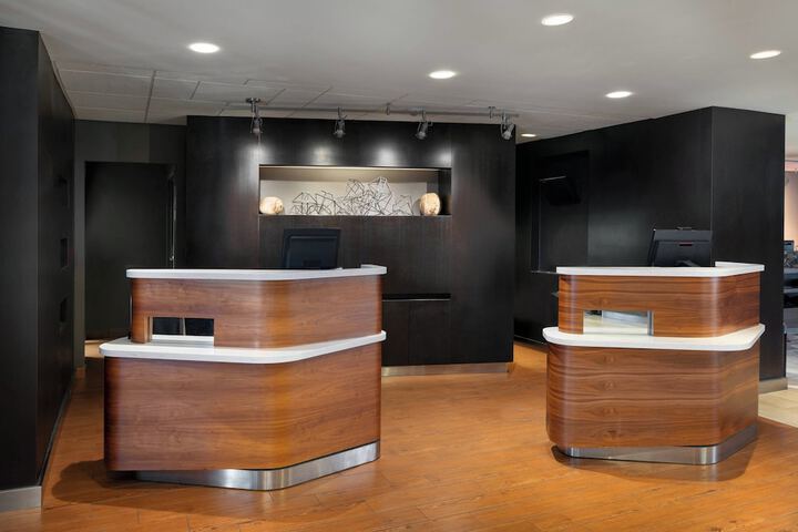 Courtyard by Marriott San Francisco Airport