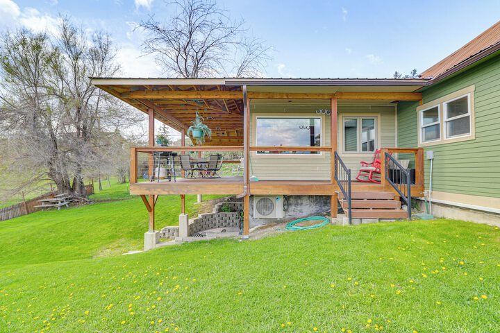 Mtn-view Eureka Apartment: Walk to Eateries!